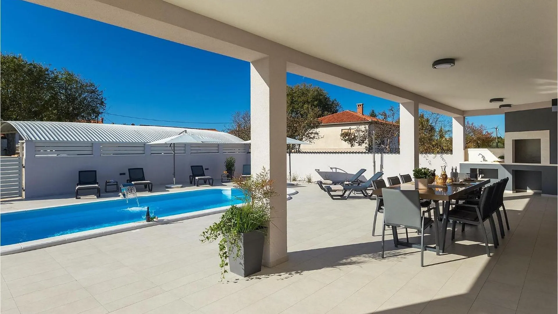 Villa Bella Vita Pula 0*,  Kroatië