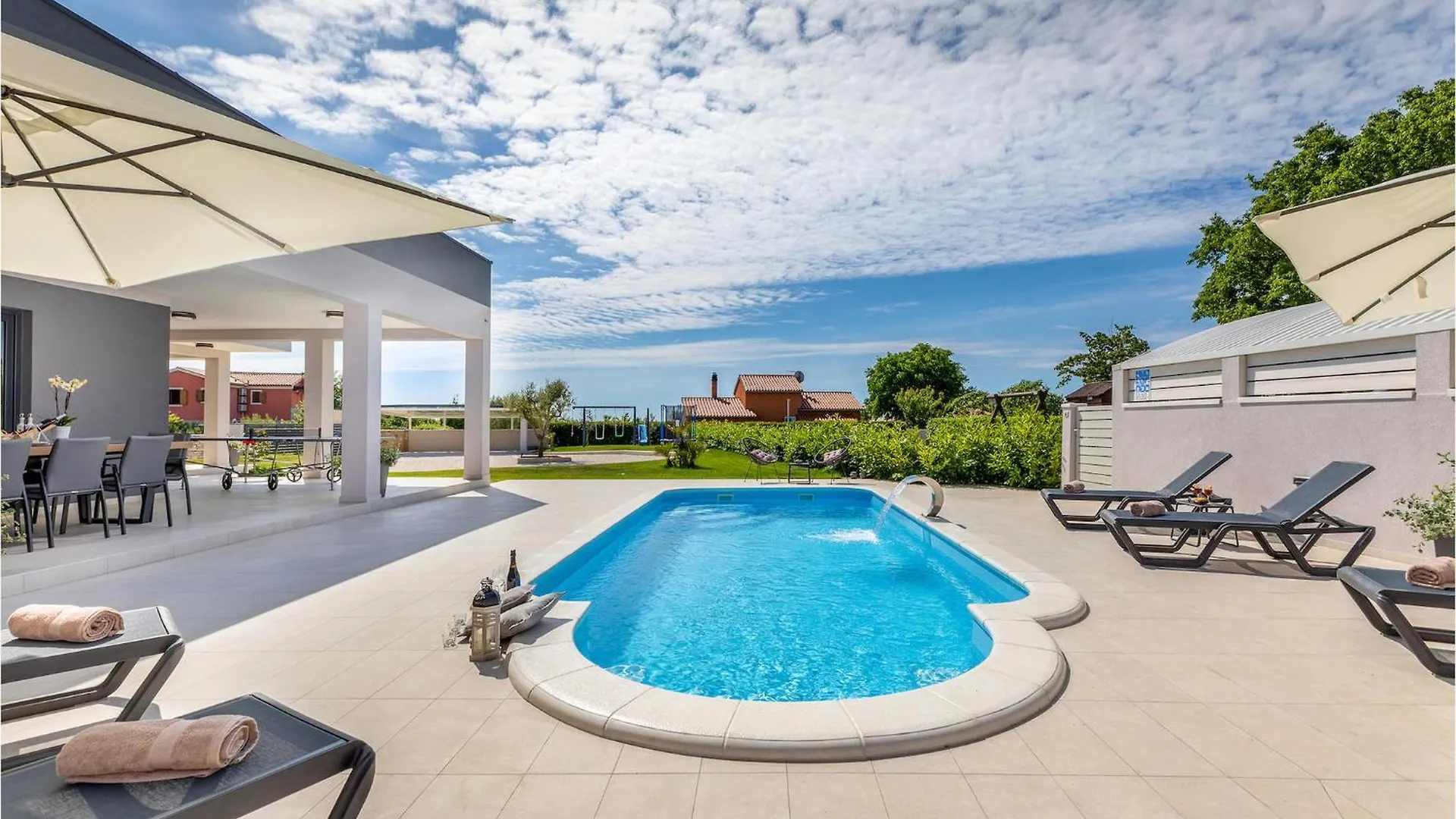 Villa Bella Vita Pula 0*,